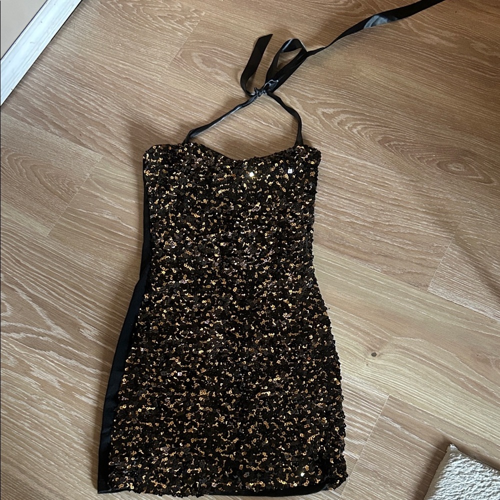 H&M Black and Gold Backless Sequin Dress
